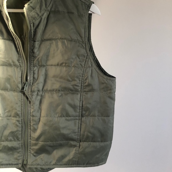 Vintage ☾⋆。GAP quilted vest - Picture 2 of 8